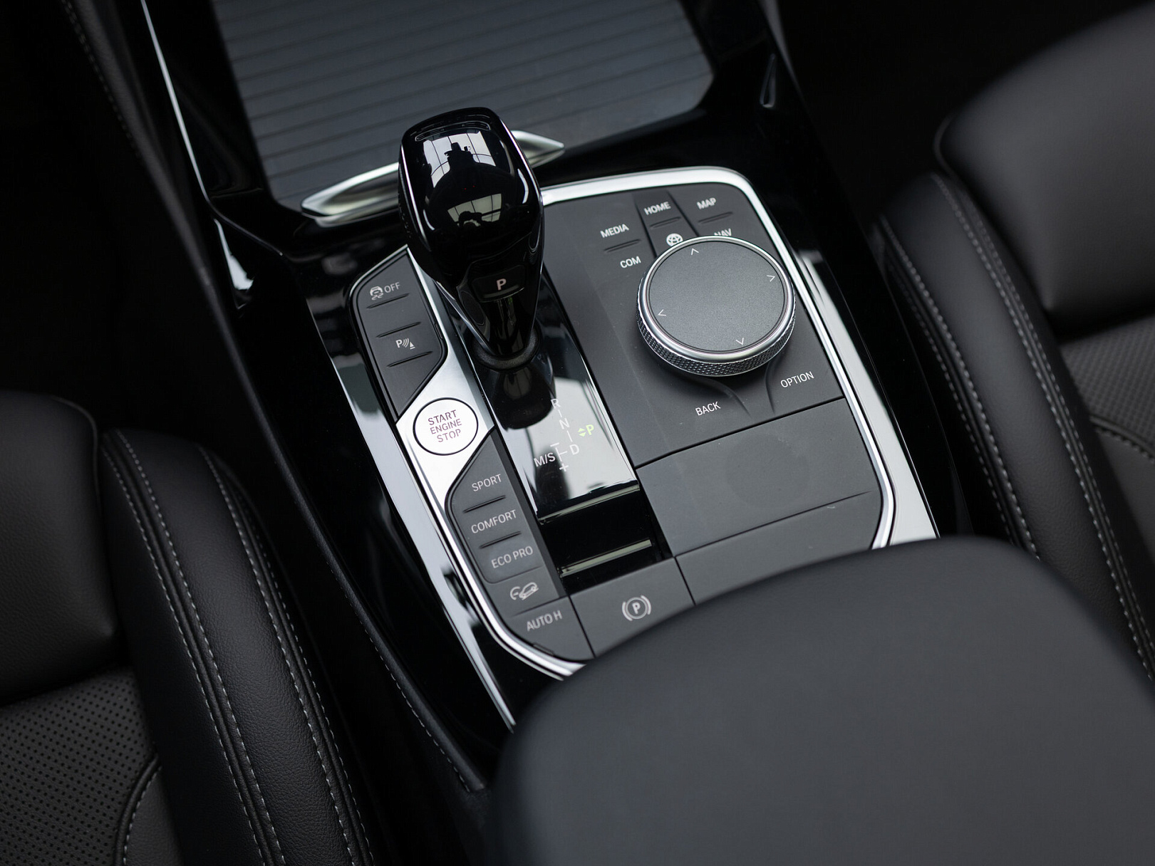 BMW X4 xDrive20i II (G02) Рестайлинг, 2022 — экстерьер, фото 18